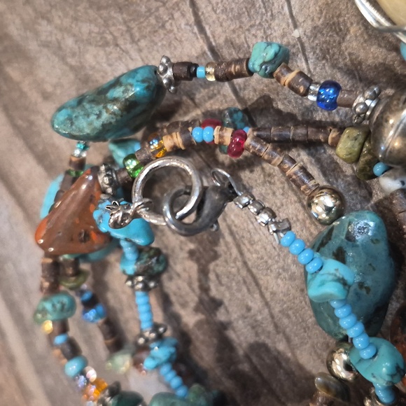 Vintage Handcrafted Southwestern Wire Wrapped Stone Pendant Beaded Necklace - Picture 8 of 14